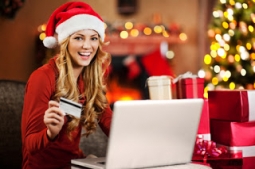 Jak bezpiecznie zrobić świąteczne zakupy w Internecie?